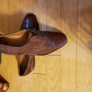 Genuine lizard shoes